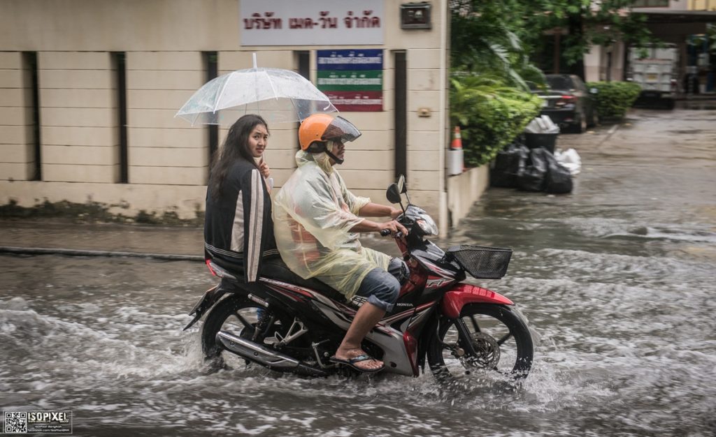 Lire la suite à propos de l’article Floods in Ramkhamhaeng 43/1 (2017)